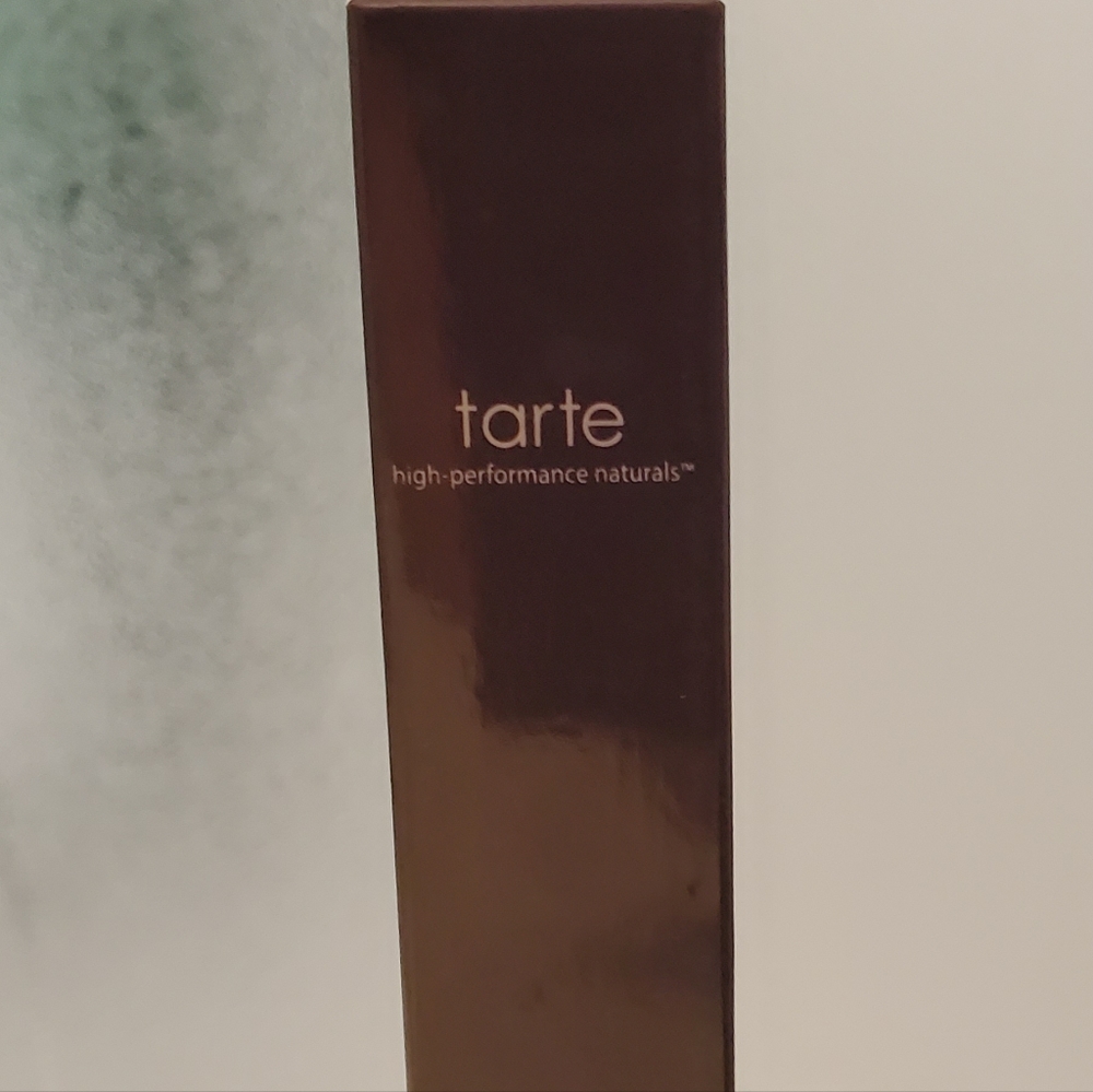 Tarte Shape Tape 27H concealer